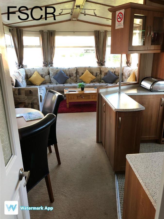 First Steps Caravan Rentals Sandown Exteriér fotografie