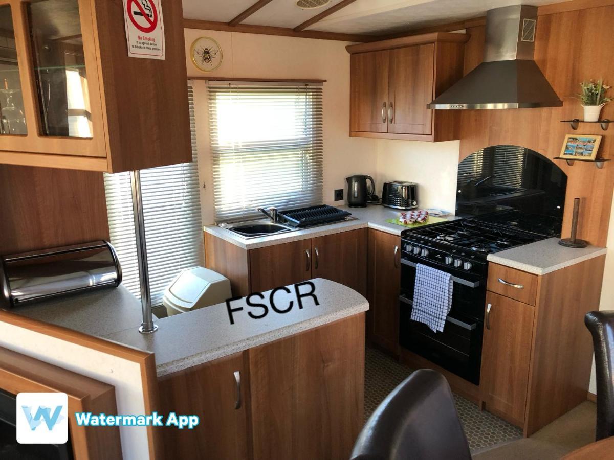 First Steps Caravan Rentals Sandown Exteriér fotografie