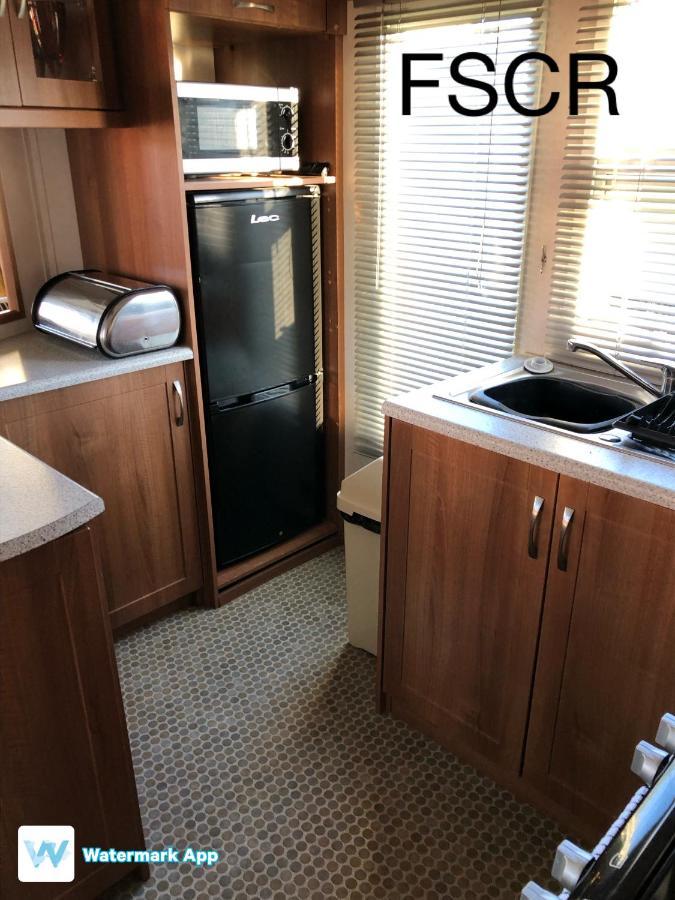 First Steps Caravan Rentals Sandown Exteriér fotografie