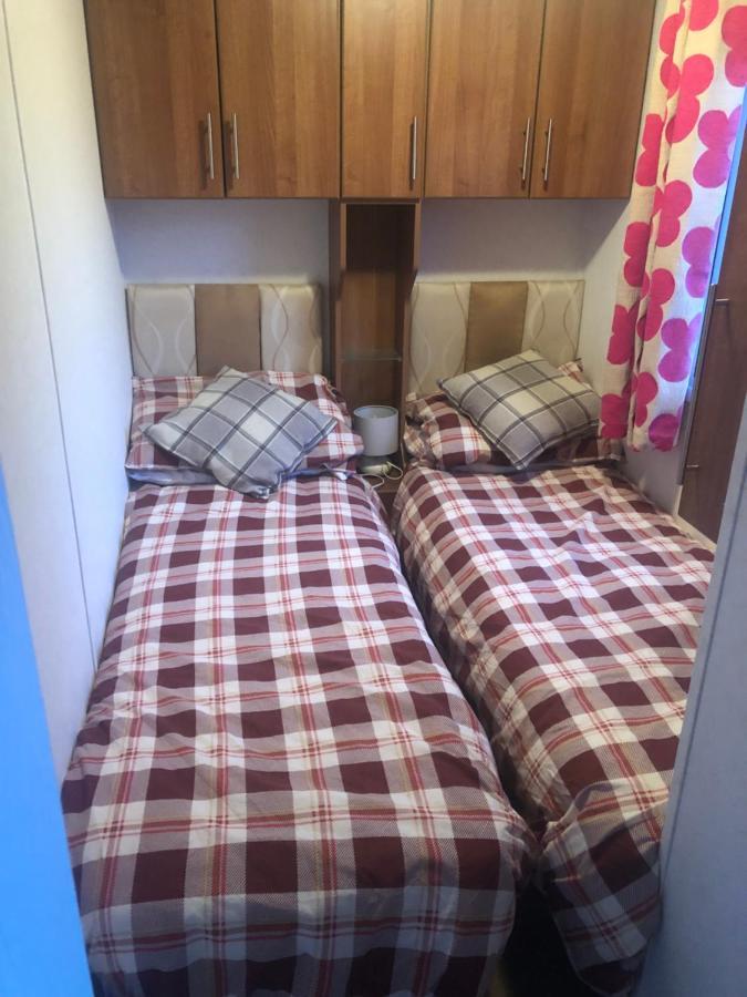 First Steps Caravan Rentals Sandown Exteriér fotografie
